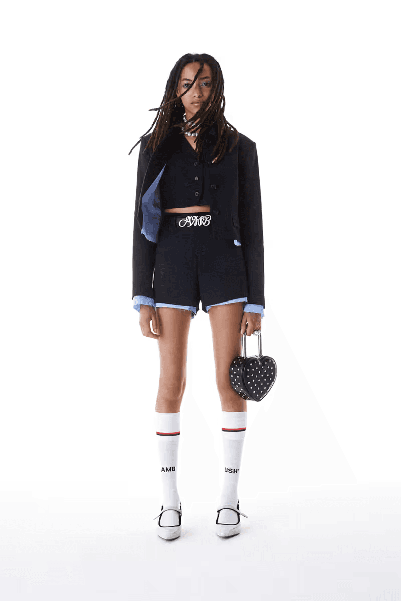 AMBUSH 正式發佈 2025 春夏系列