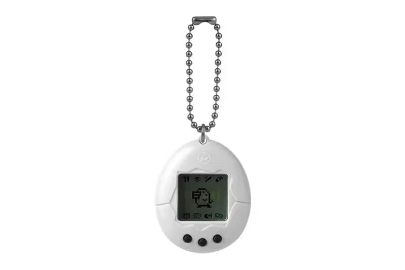 藤原浩再次攜手 BANDAI 打造 fragment design 全新聯名 Tamagotchi 電子寵物機