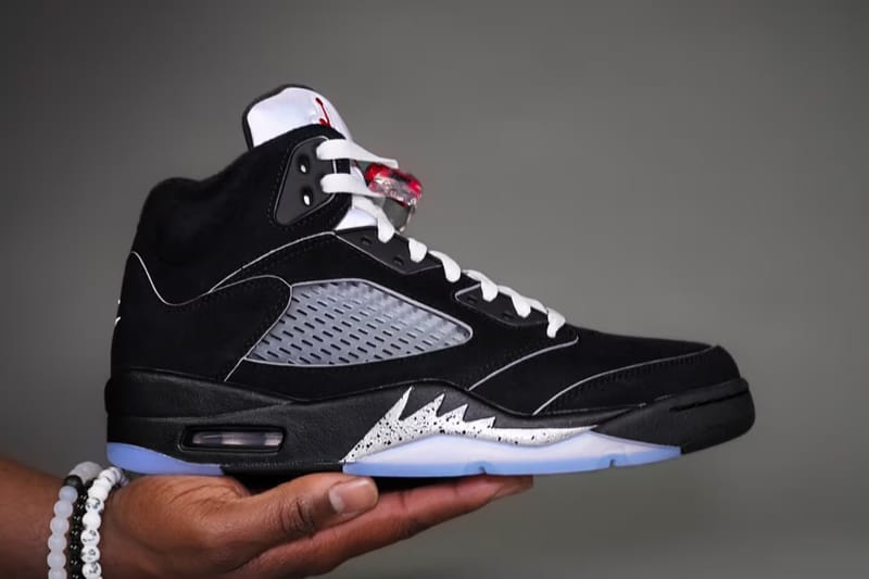 近賞 Air Jordan 5 最新復刻配色「Black Metallic Reimagined」