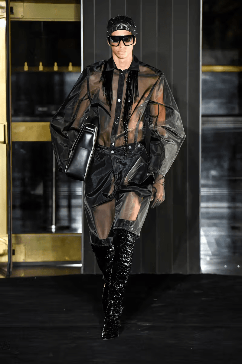 Luar 正式發佈 2025 春夏系列大秀