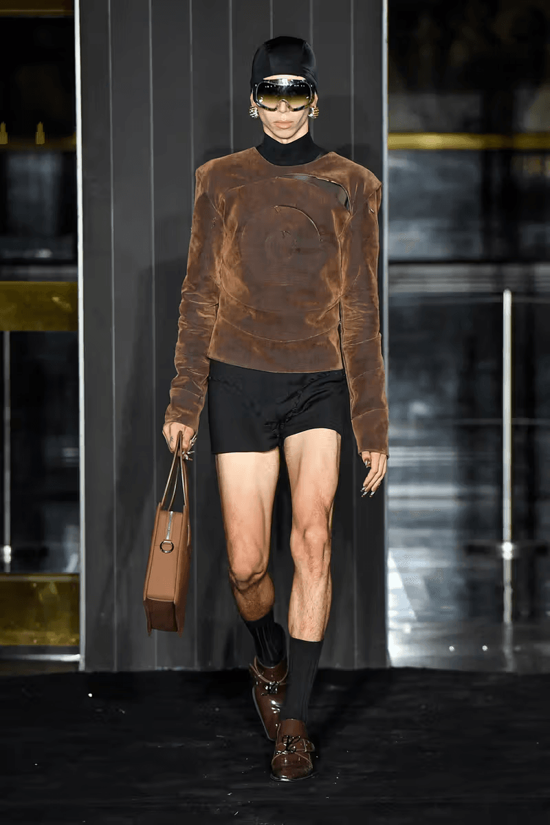 Luar 正式發佈 2025 春夏系列大秀