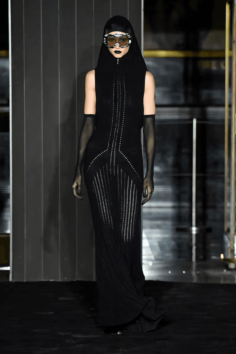 Luar 正式發佈 2025 春夏系列大秀