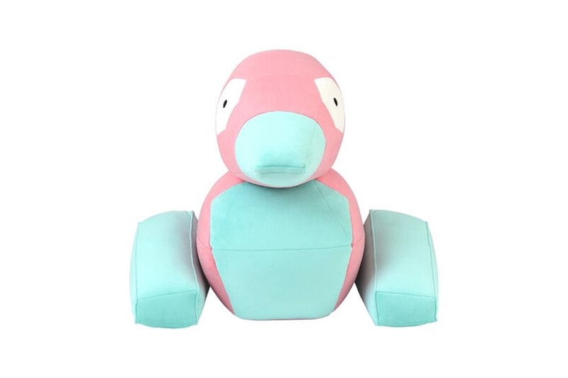 Pokémon 推出 1:1 尺寸「多邊獸 Porygon」全新毛絨玩偶