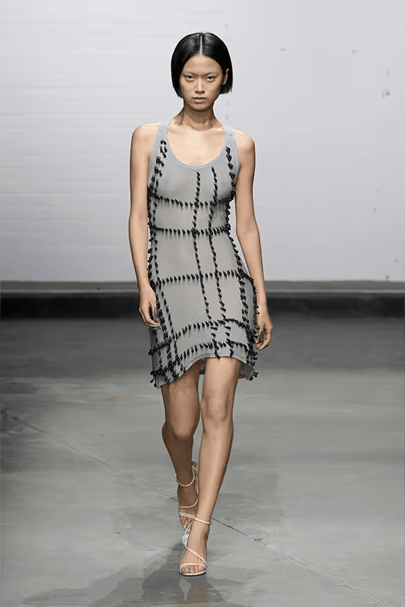 Chet Lo 正式發佈 2025 春夏系列大秀