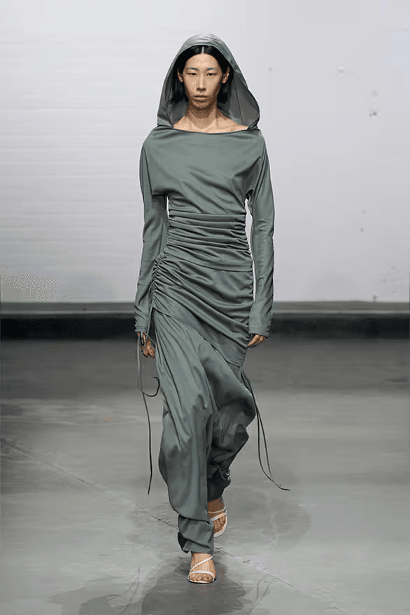 Chet Lo 正式發佈 2025 春夏系列大秀