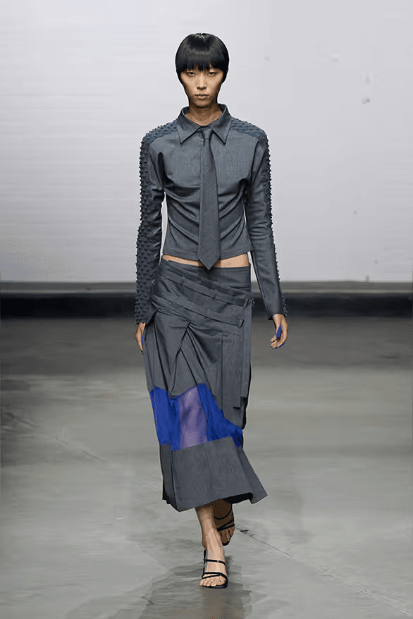 Chet Lo 正式發佈 2025 春夏系列大秀