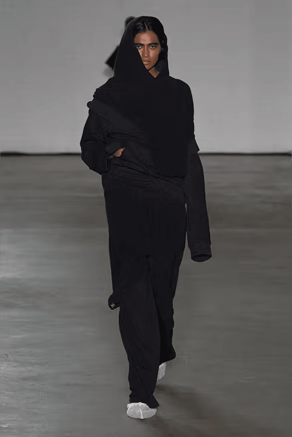 Natasha Zinko 正式發佈 2025 春夏系列大秀