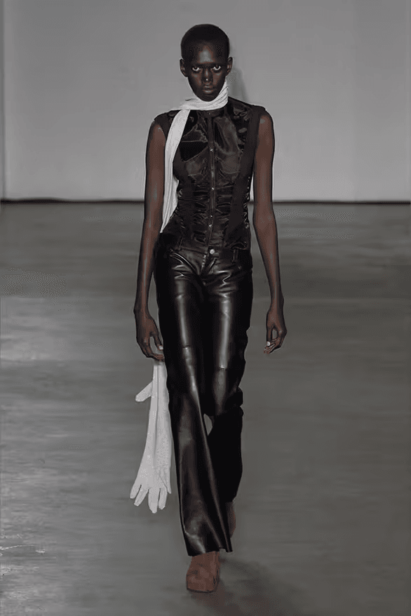 Natasha Zinko 正式發佈 2025 春夏系列大秀