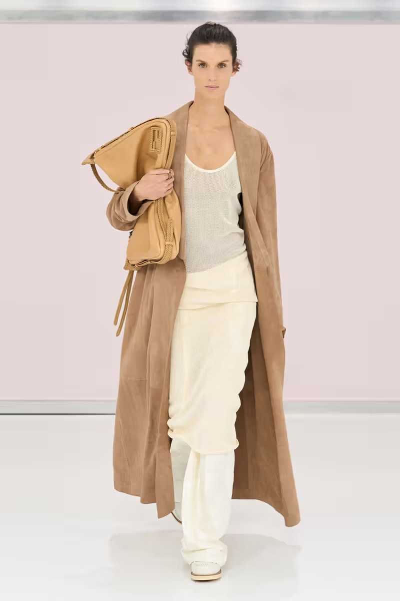 FENDI 2025 春夏女裝大秀正式登場