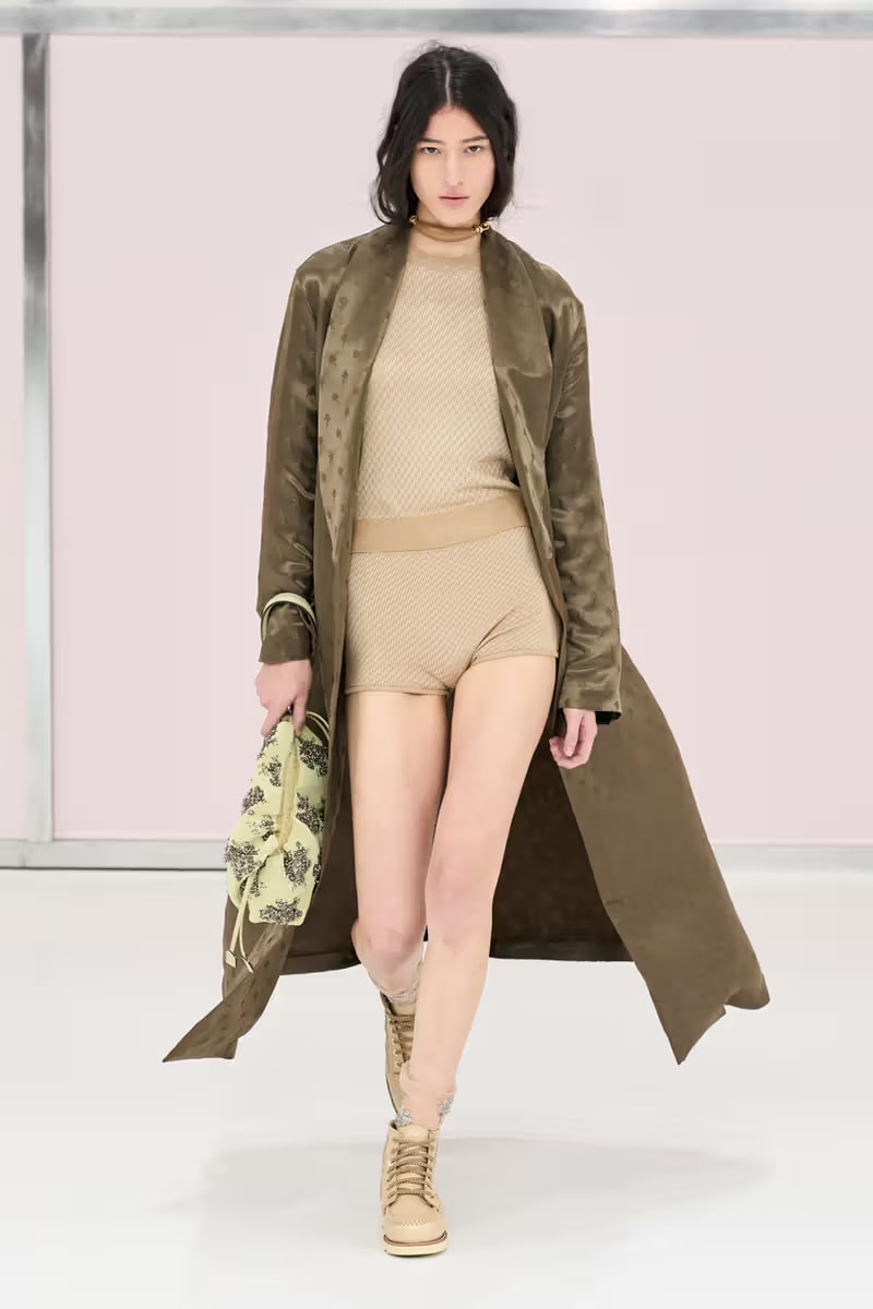 FENDI 2025 春夏女裝大秀正式登場