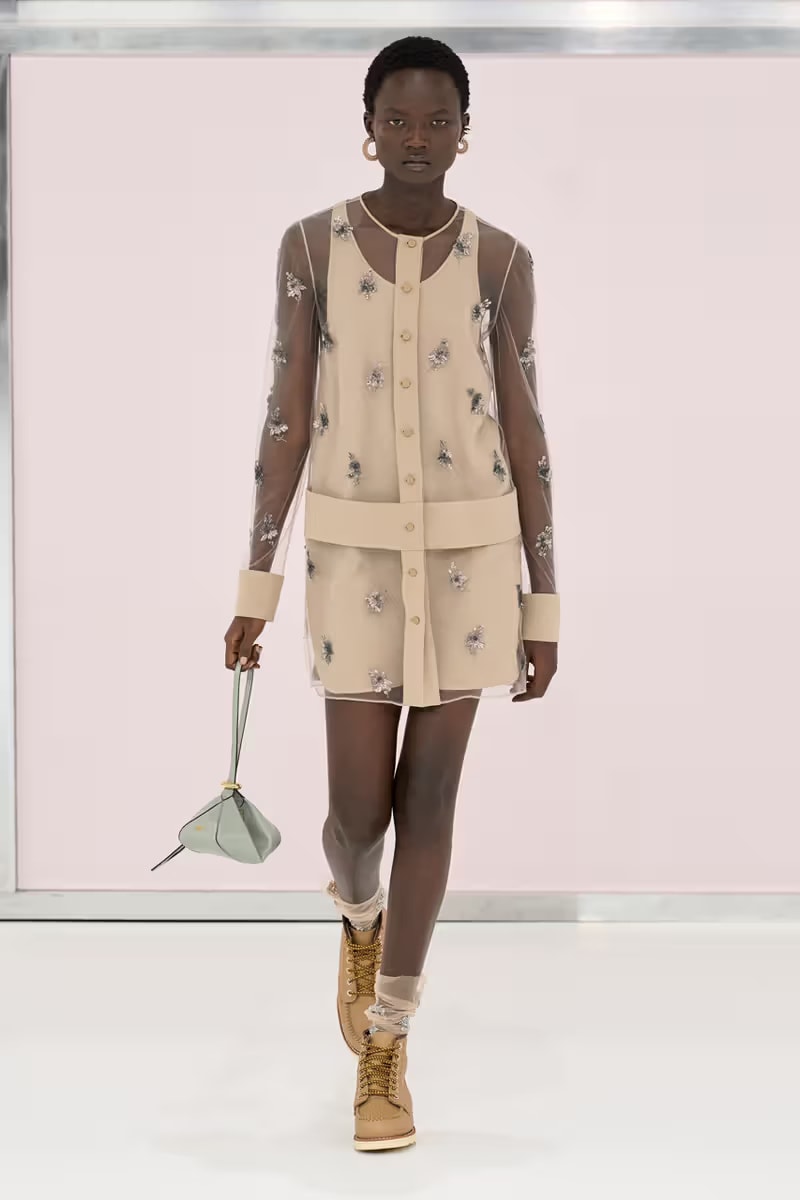 FENDI 2025 春夏女裝大秀正式登場