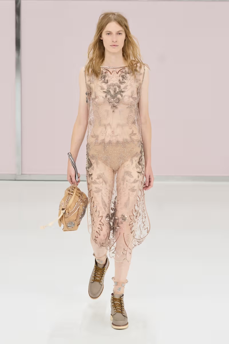 FENDI 2025 春夏女裝大秀正式登場