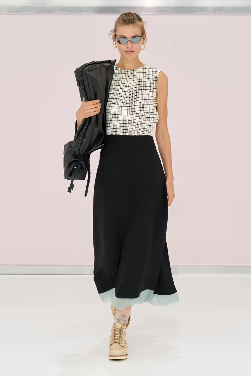 FENDI 2025 春夏女裝大秀正式登場