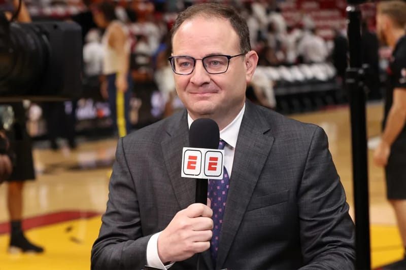 ESPN 知名記者 Adrian Wojnarowski 正式宣佈從新聞業界退休
