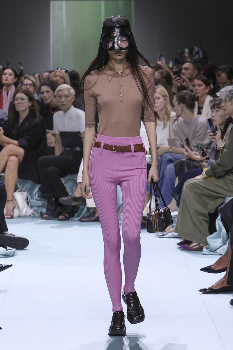 Prada 正式發佈 2025 春夏女裝系列大秀