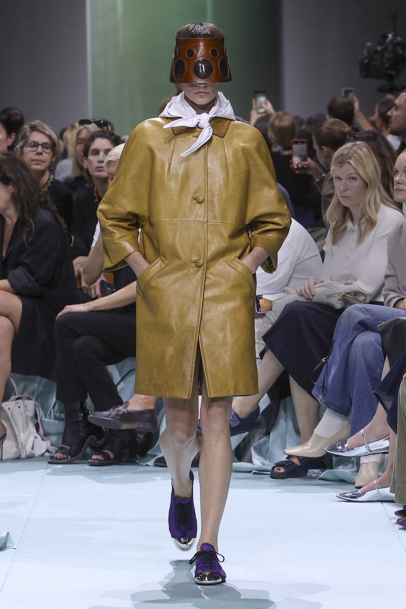 Prada 正式發佈 2025 春夏女裝系列大秀