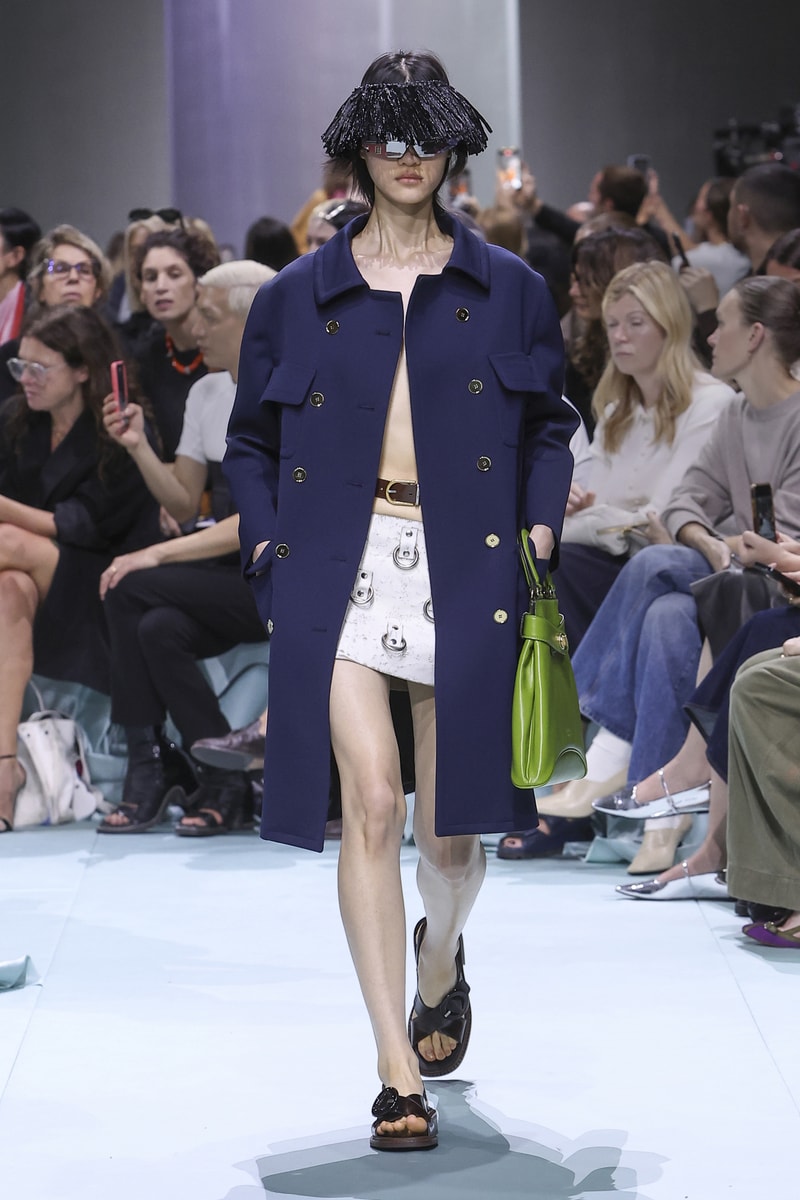 Prada 正式發佈 2025 春夏女裝系列大秀