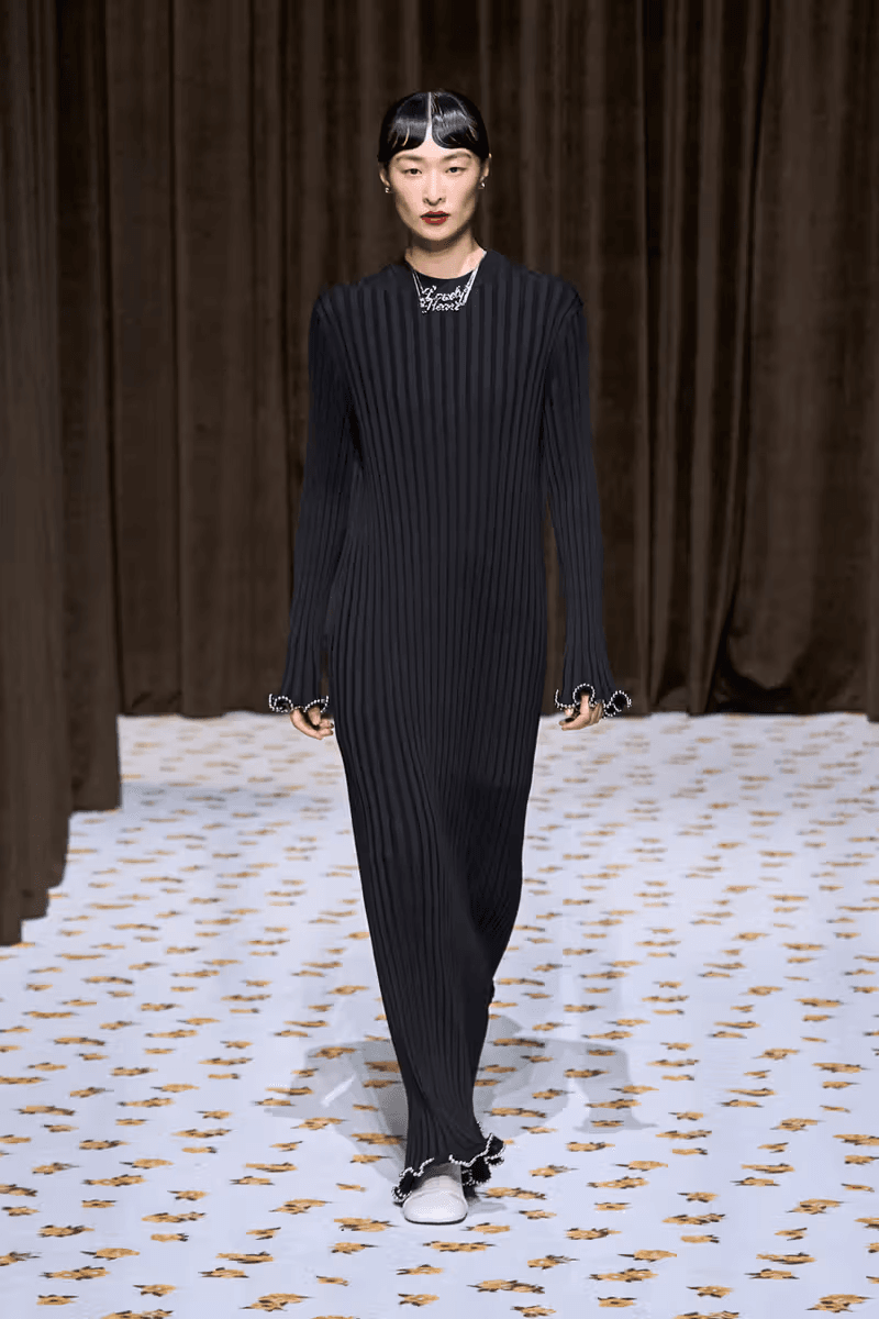 Jil Sander 正式發佈 2025 春夏系列大秀