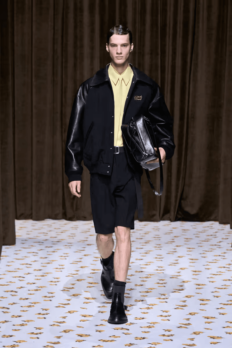 Jil Sander 正式發佈 2025 春夏系列大秀