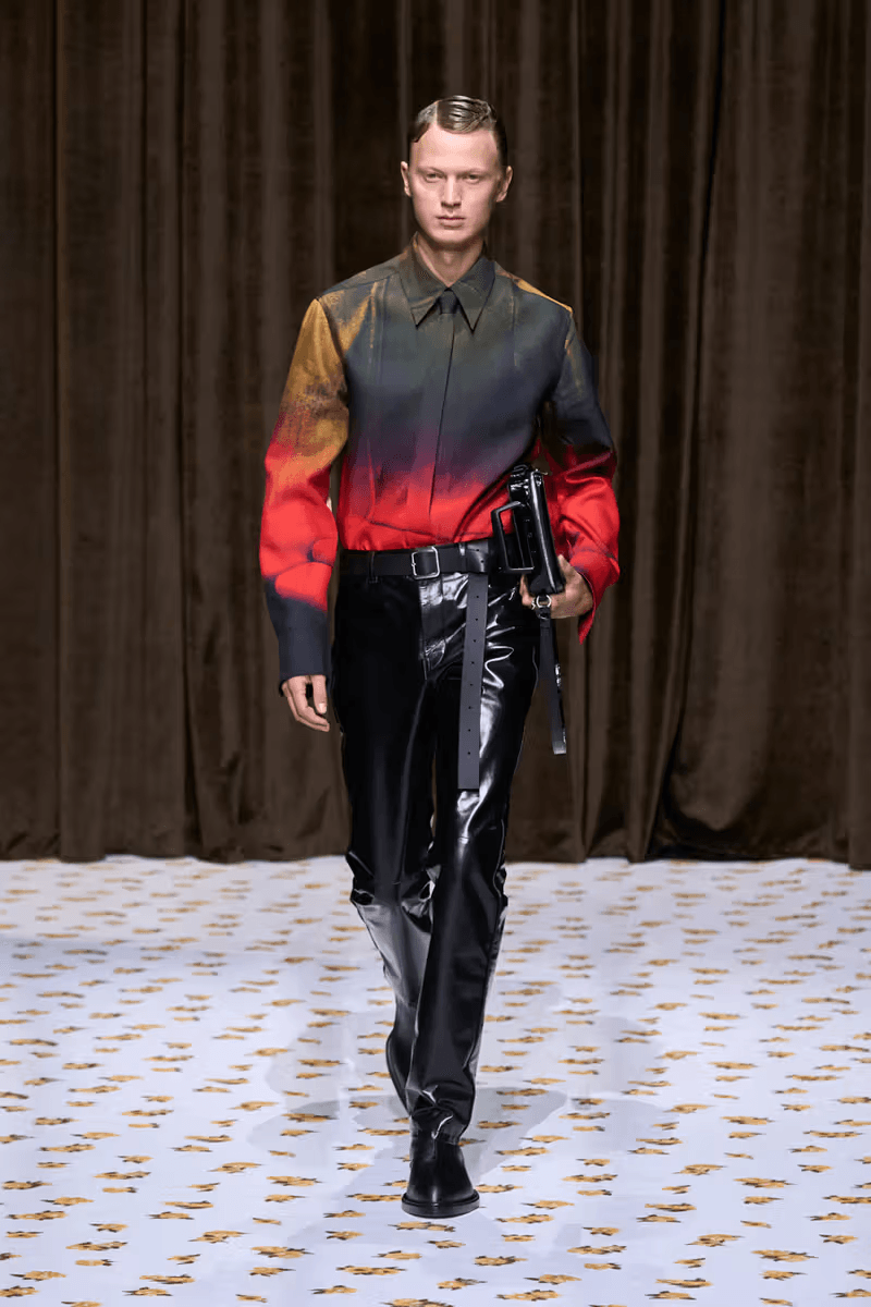 Jil Sander 正式發佈 2025 春夏系列大秀