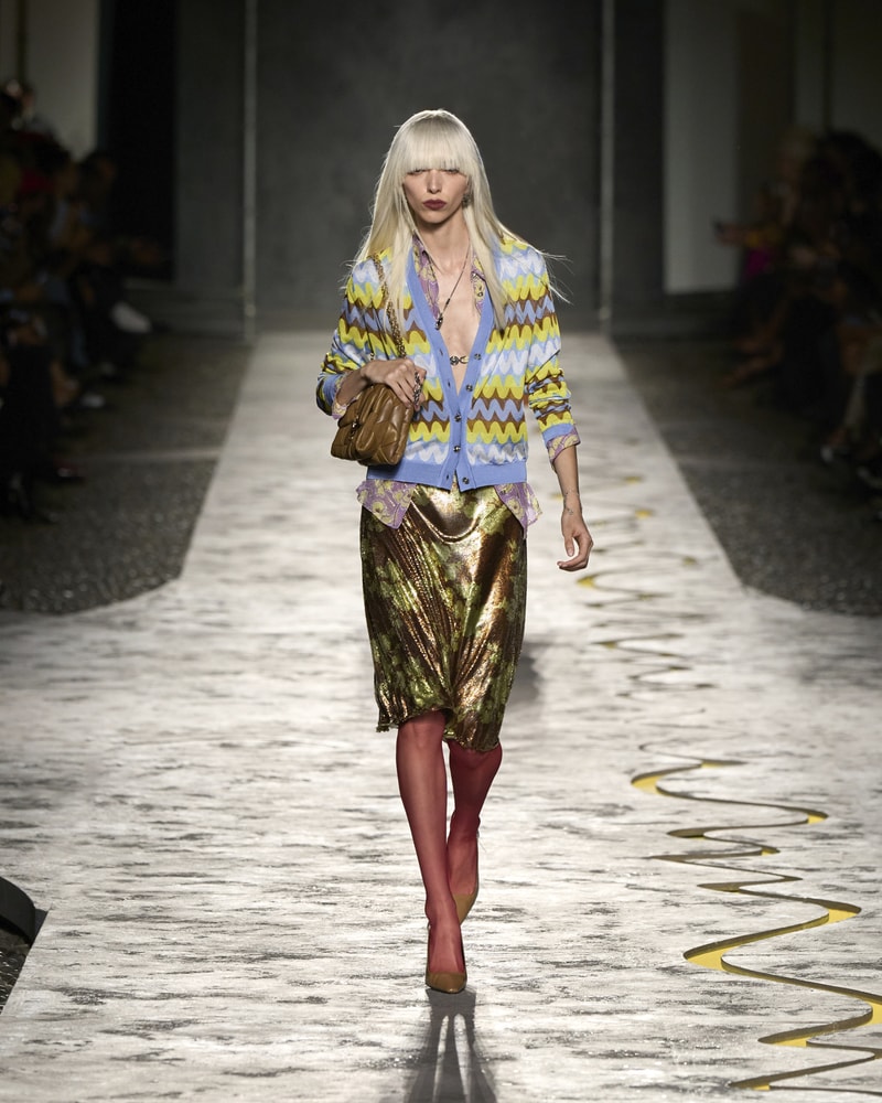 Versace 正式發佈 2025 春夏系列大秀