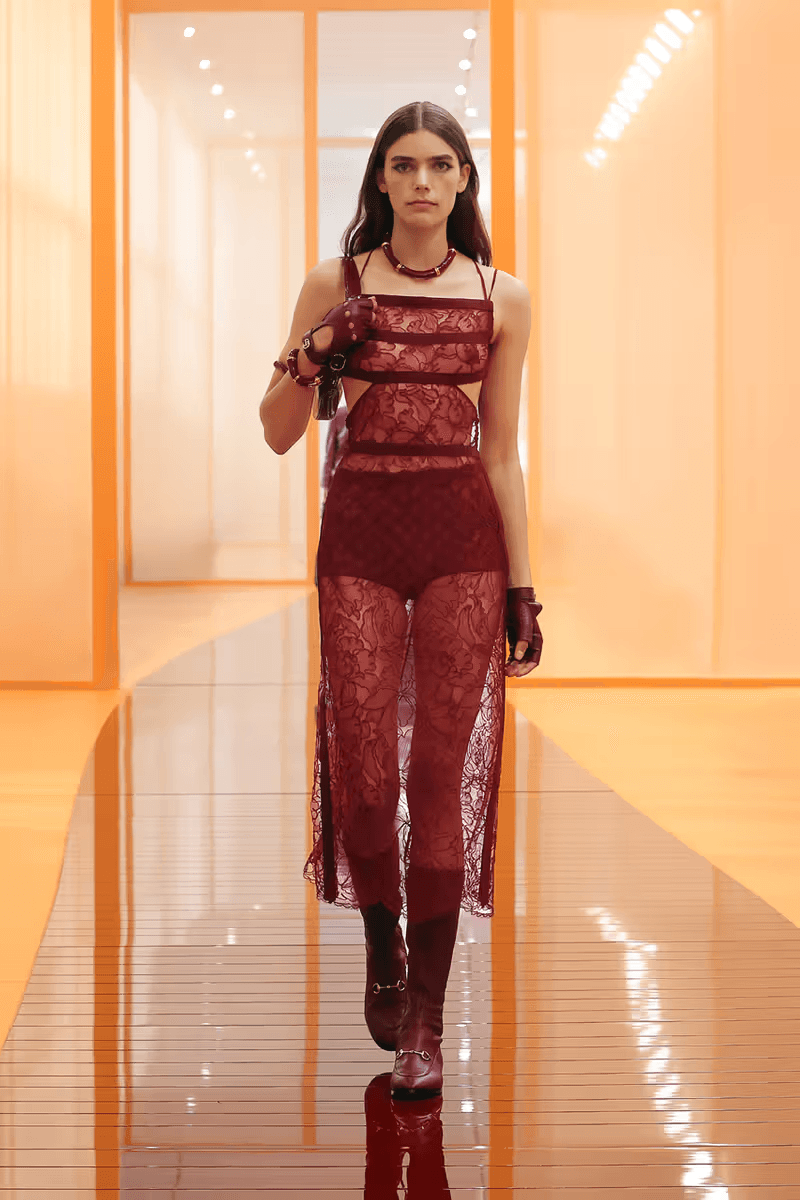 Gucci 正式發佈 2025 春夏女裝系列大秀