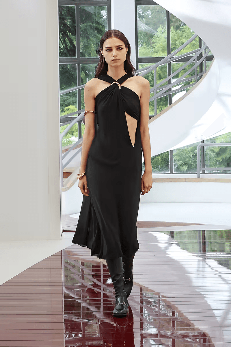 Gucci 正式發佈 2025 春夏女裝系列大秀