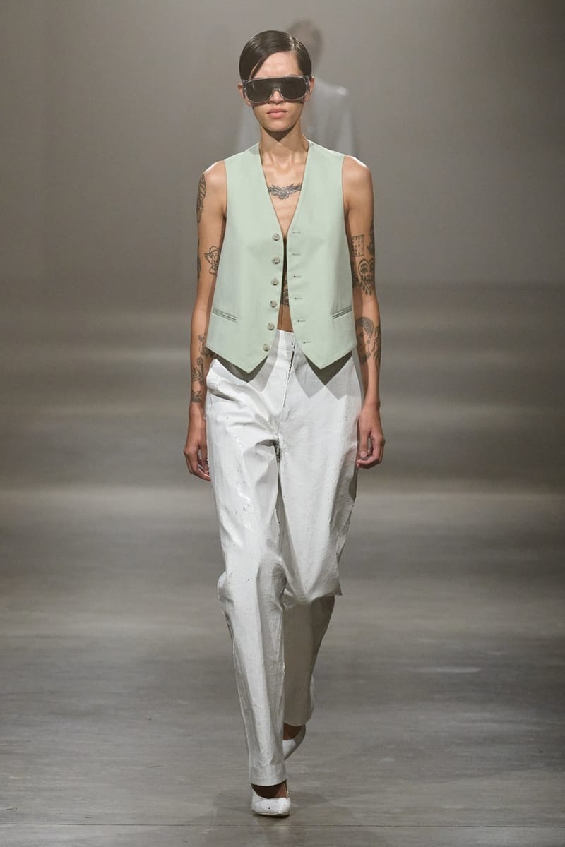 MM6 Maison Margiela 正式發佈 2025 全新春夏系列大秀