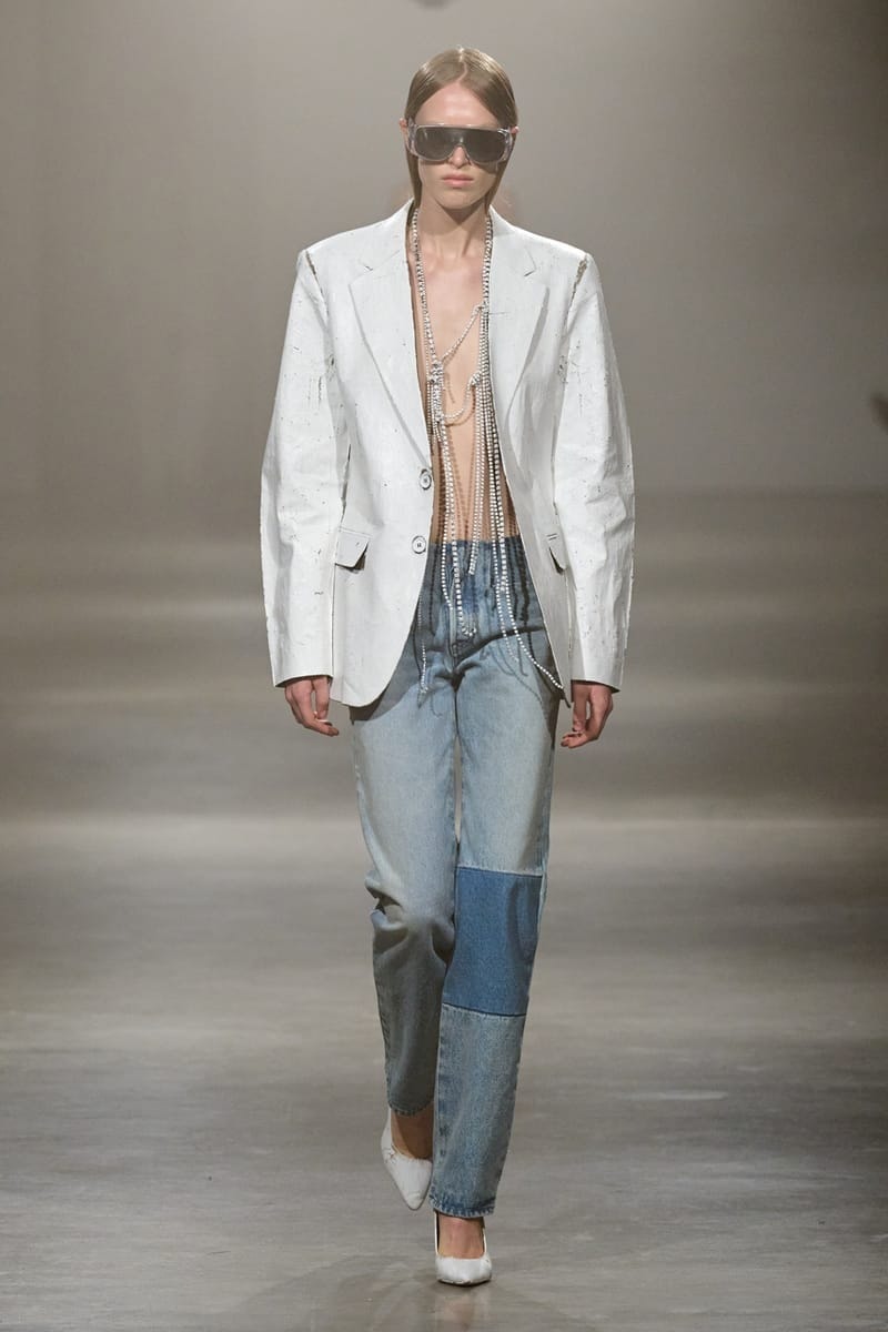 MM6 Maison Margiela 正式發佈 2025 全新春夏系列大秀