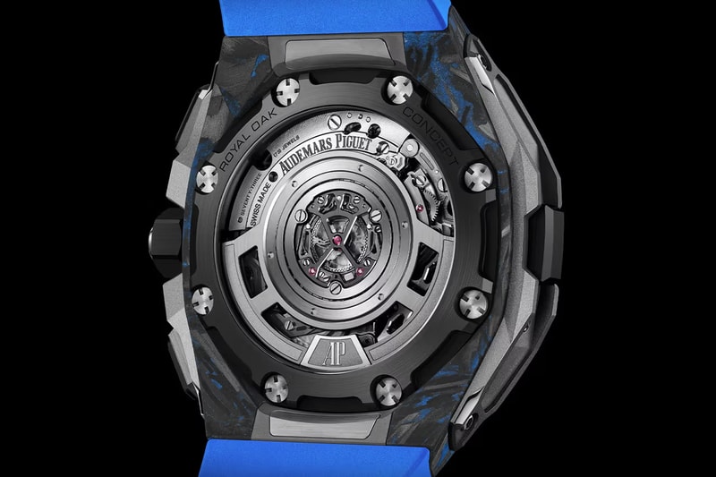 Audemars Piguet 推出全新 Royal Oak Concept 鍛造碳雙追針 GMT 錶款