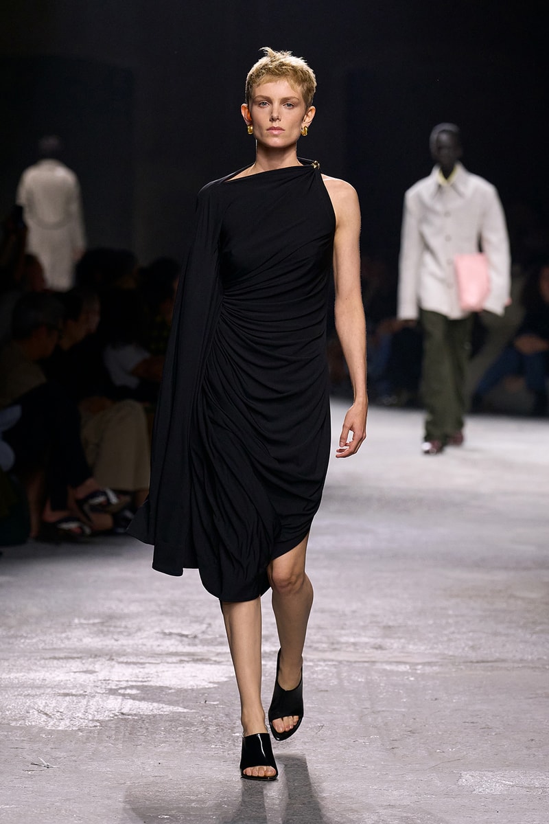 「孩子的日常就是一場冒險！」Bottega Veneta 2025 春夏系列大秀正式登場