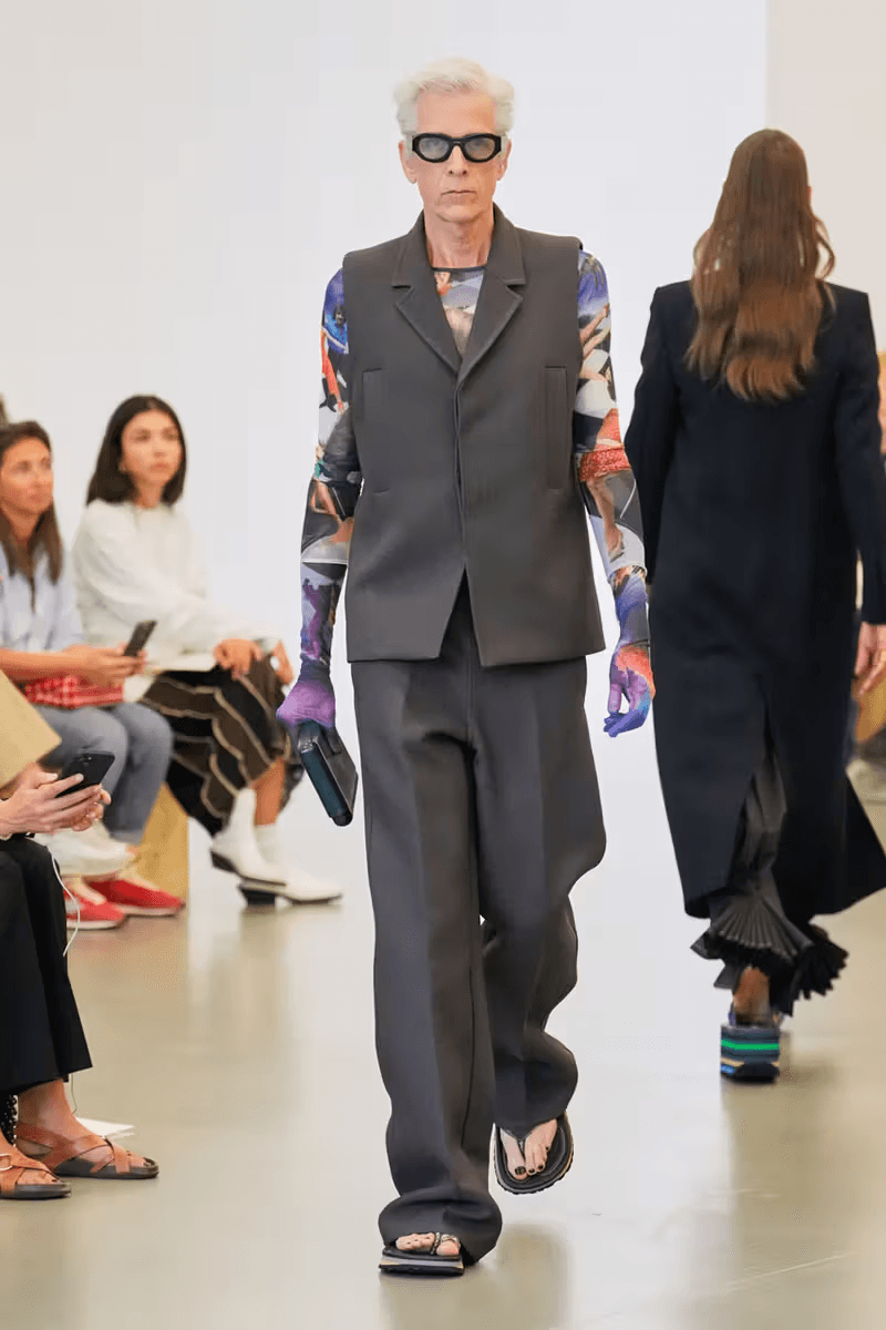 SUNNEI 正式發佈 2025 全新春夏系列大秀