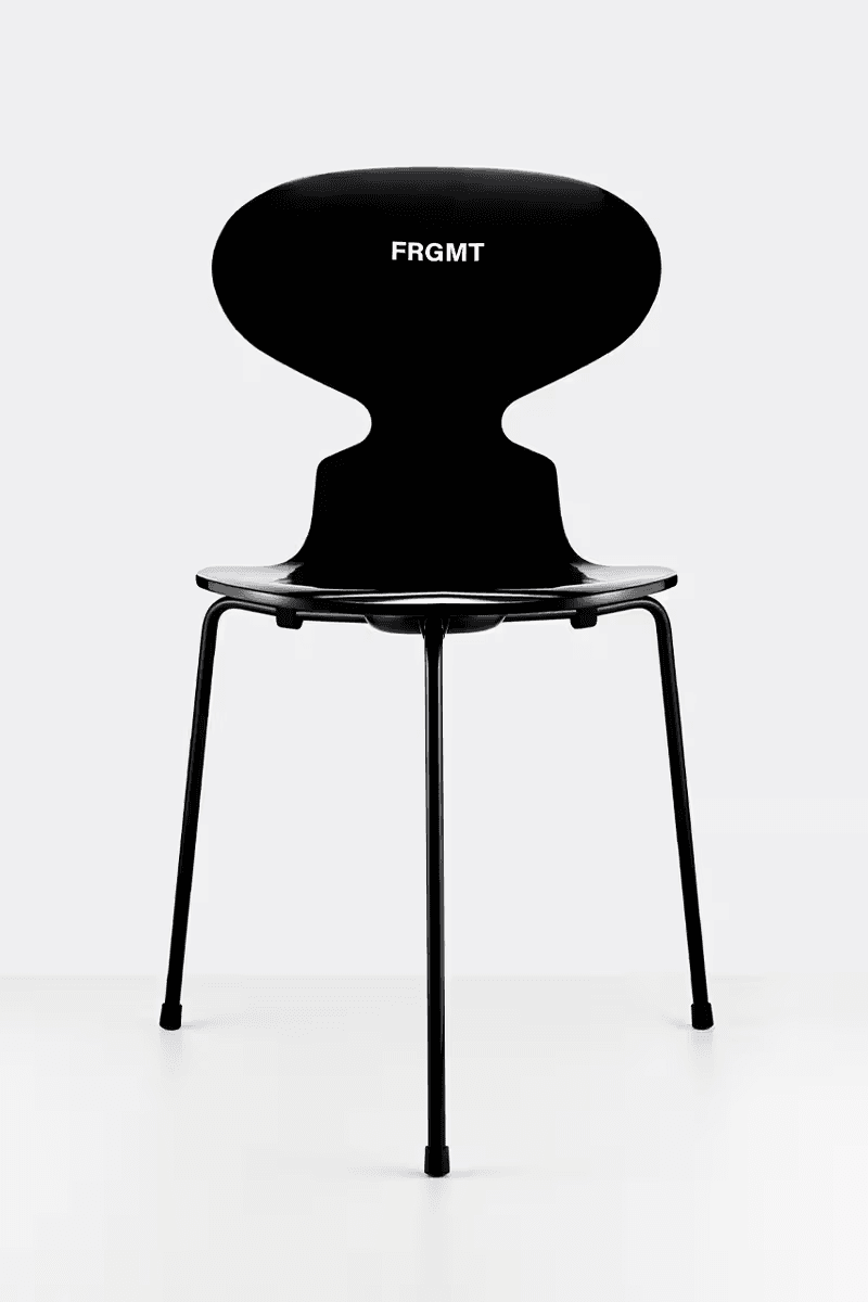 fragment design 二度攜手 Fritz Hansen 推出全新聯乘座椅