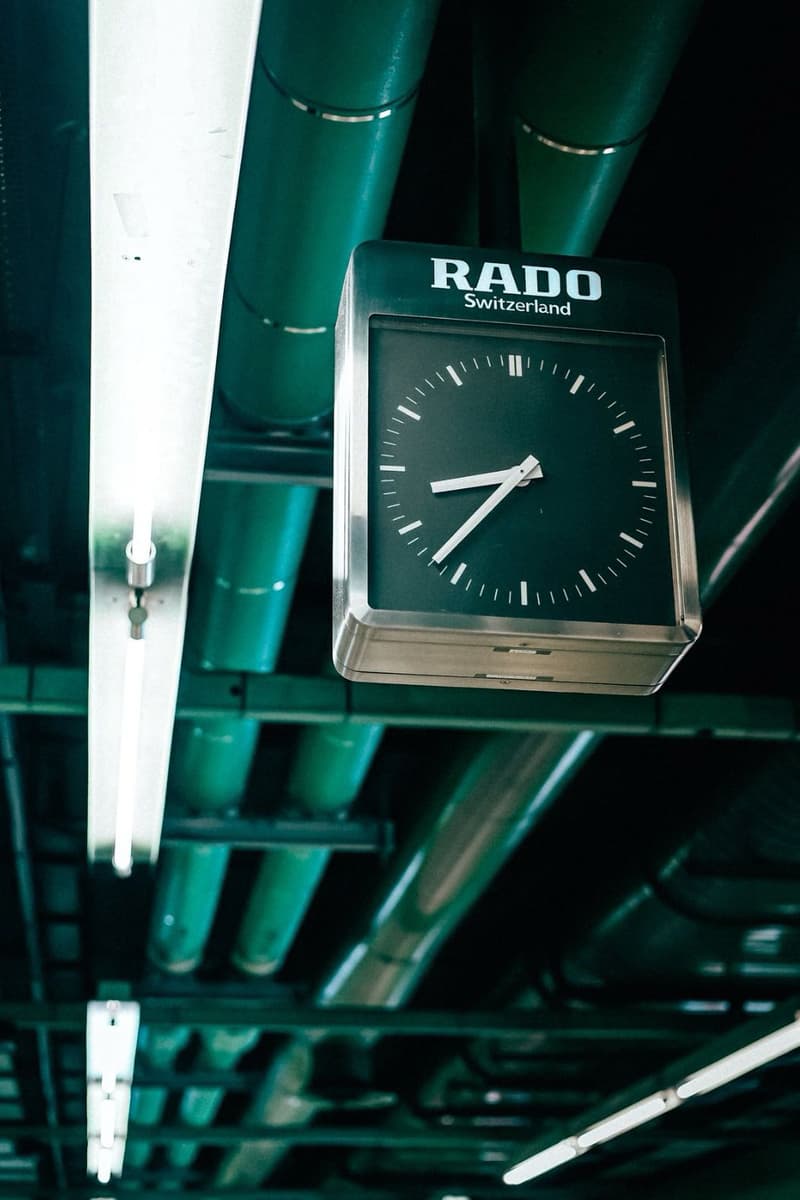 穿越時光的設計美學:從即將流逝的港鐵 RADO 雷達鐘到 True Square 真我方形系列的經典延續