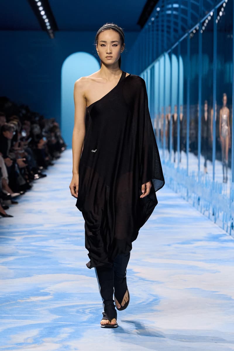 Dior 正式發佈 2025 春夏女裝系列大秀