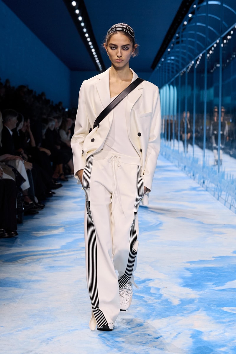 Dior 正式發佈 2025 春夏女裝系列大秀