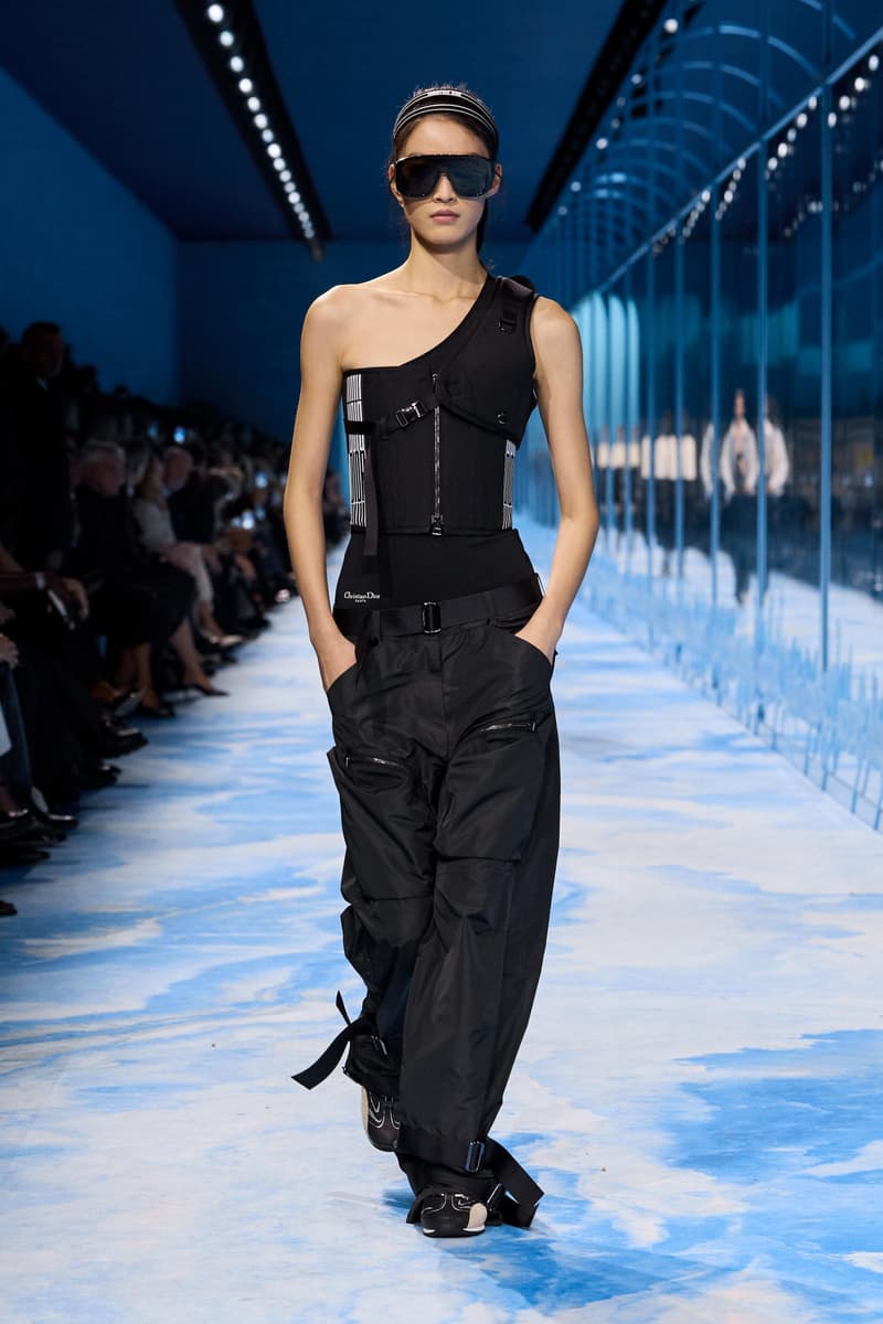 Dior 正式發佈 2025 春夏女裝系列大秀