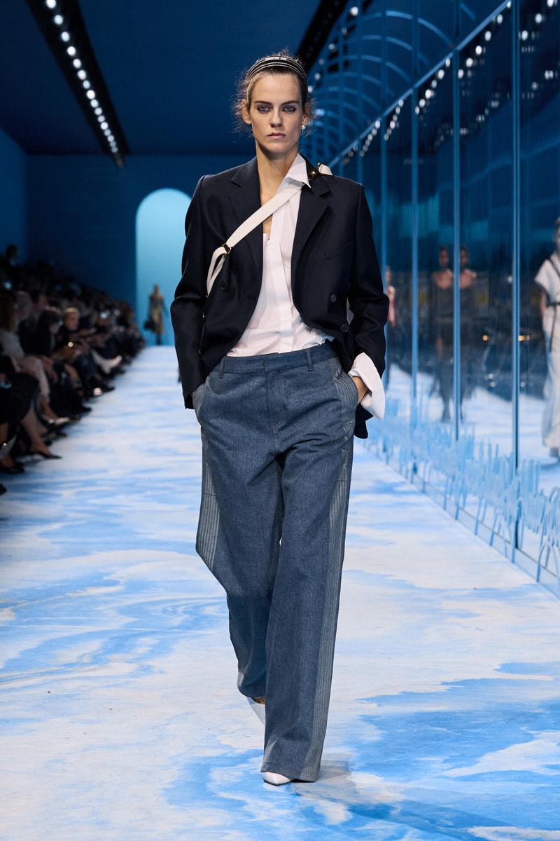 Dior 正式發佈 2025 春夏女裝系列大秀