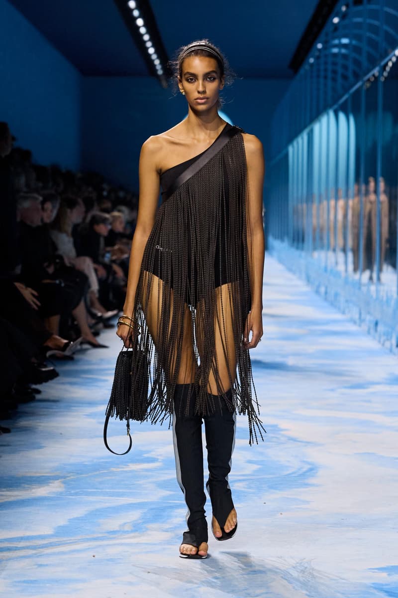 Dior 正式發佈 2025 春夏女裝系列大秀