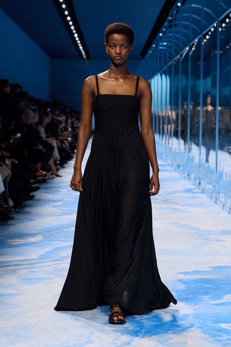 Dior 正式發佈 2025 春夏女裝系列大秀