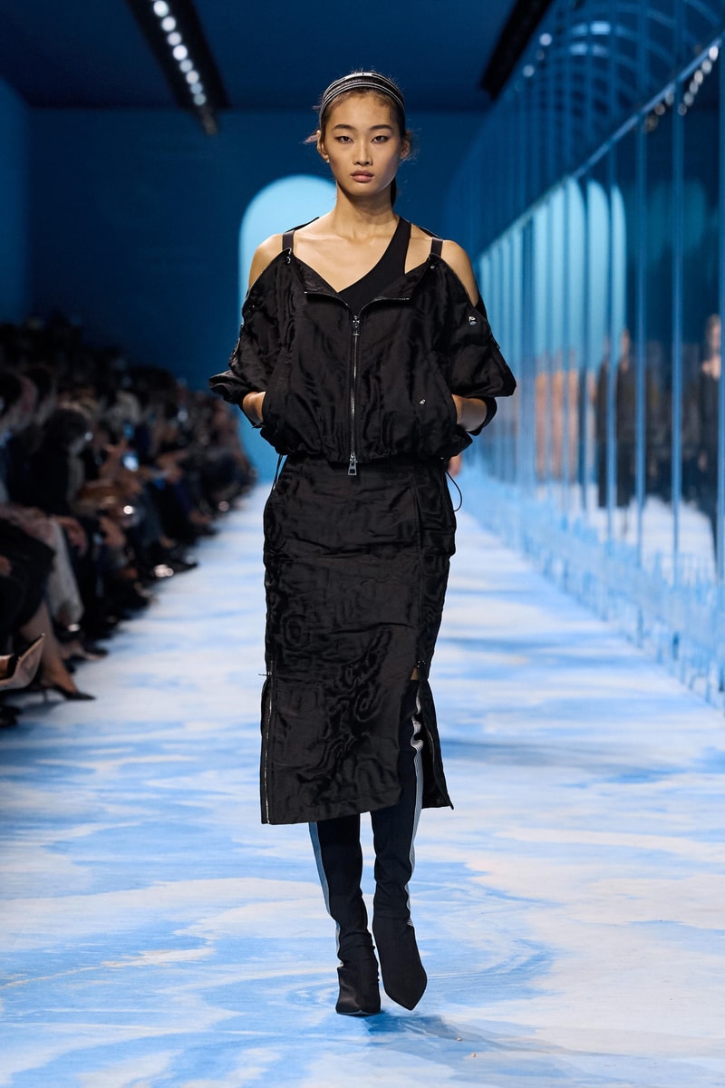 Dior 正式發佈 2025 春夏女裝系列大秀