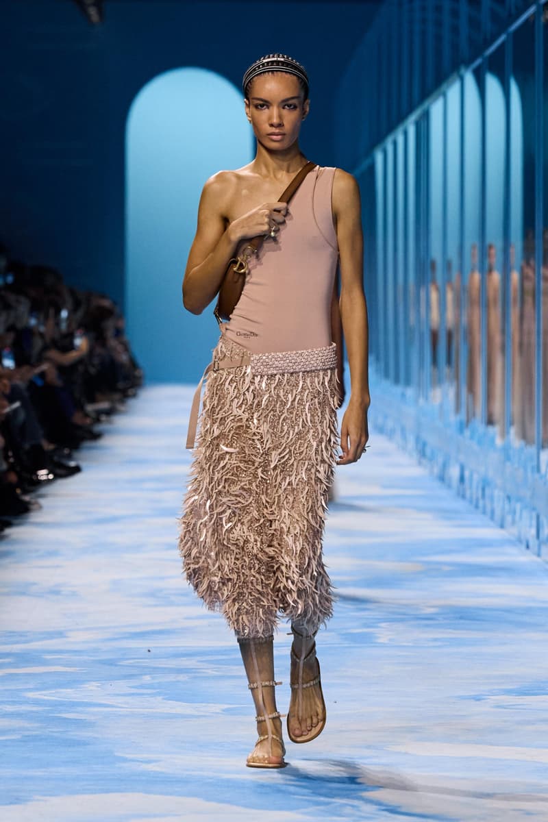 Dior 正式發佈 2025 春夏女裝系列大秀