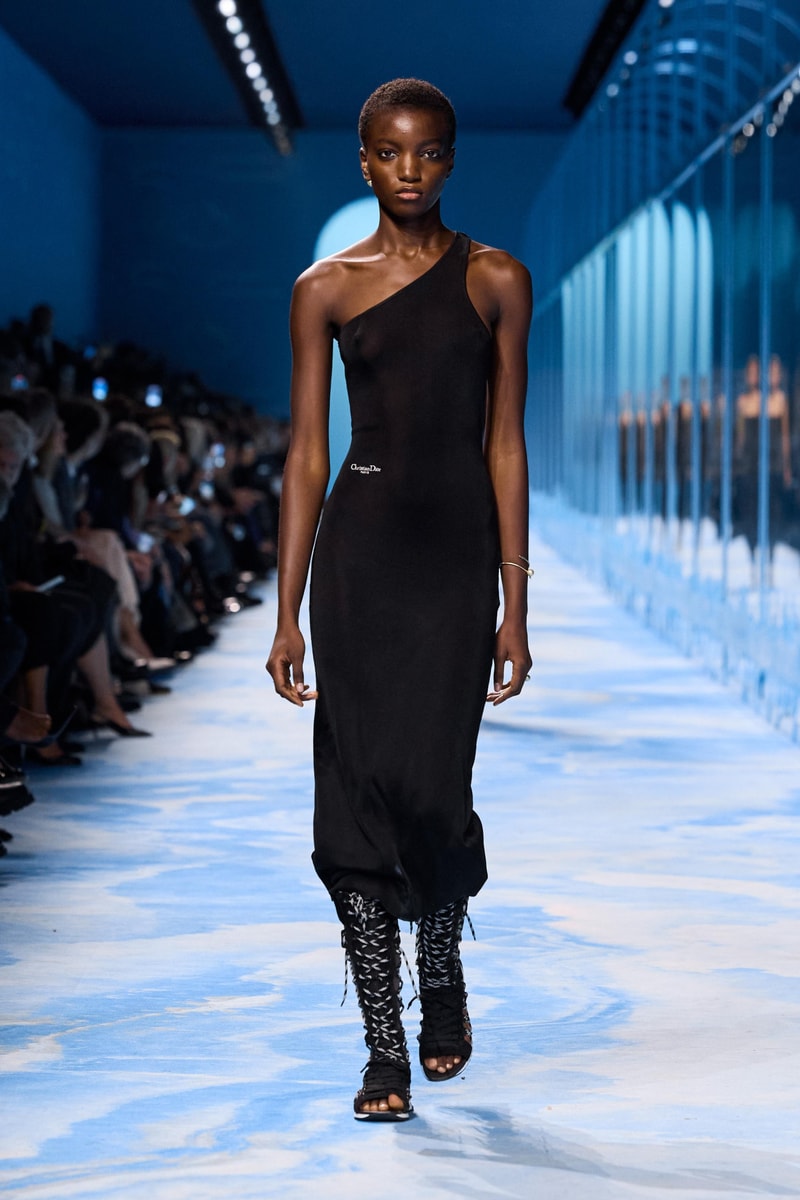 Dior 正式發佈 2025 春夏女裝系列大秀