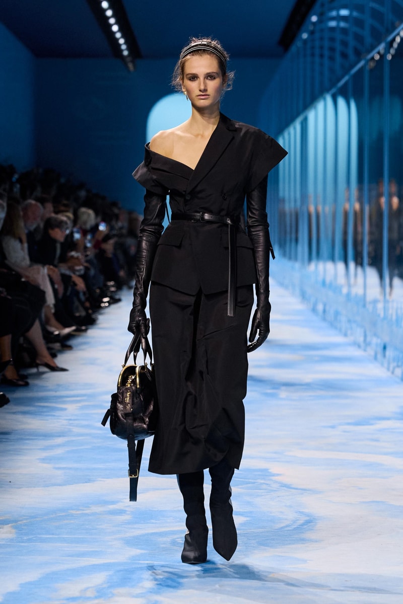 Dior 正式發佈 2025 春夏女裝系列大秀