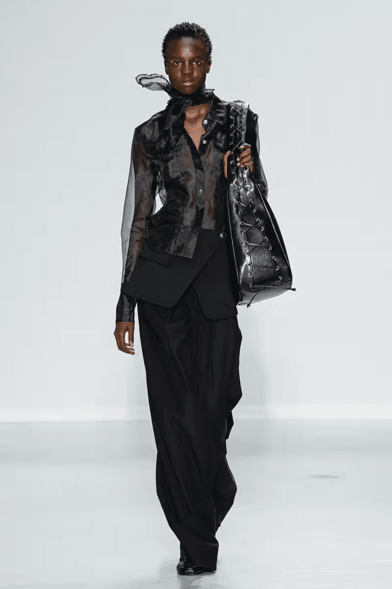 GANNI 正式發佈 2025 春夏女裝系列大秀