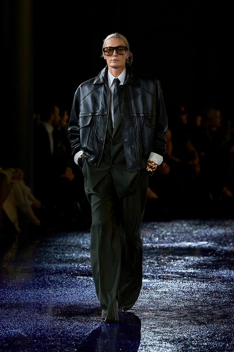 Saint Laurent 2025 夏季女裝系列大秀正式登場