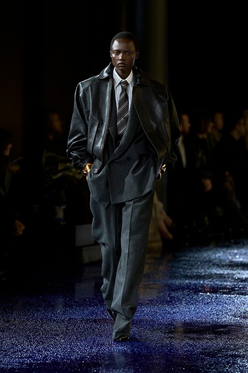 Saint Laurent 2025 夏季女裝系列大秀正式登場
