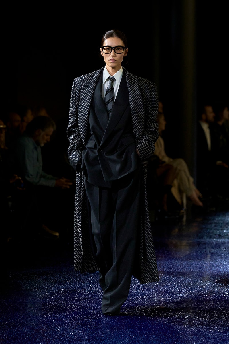 Saint Laurent 2025 夏季女裝系列大秀正式登場