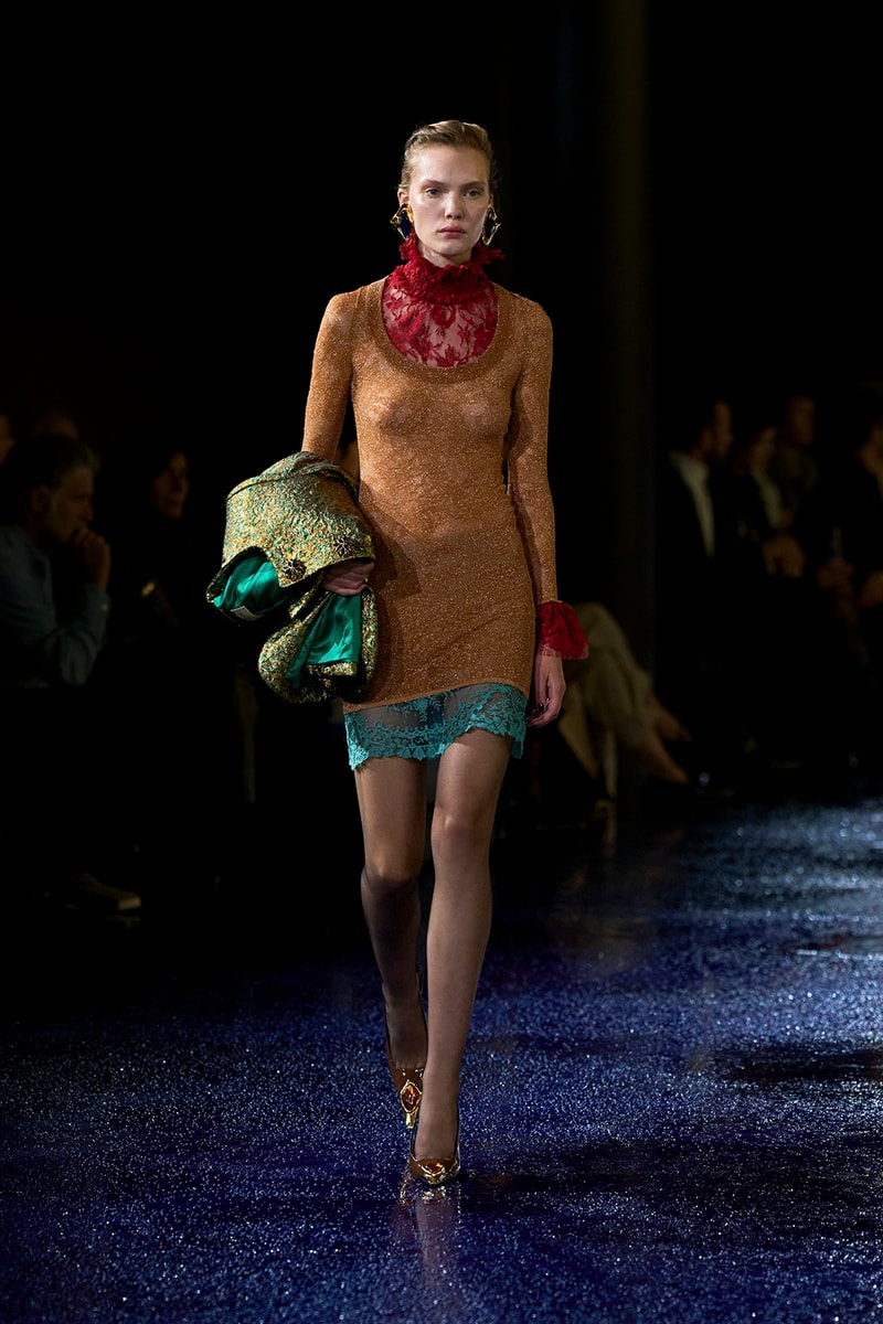 Saint Laurent 2025 夏季女裝系列大秀正式登場
