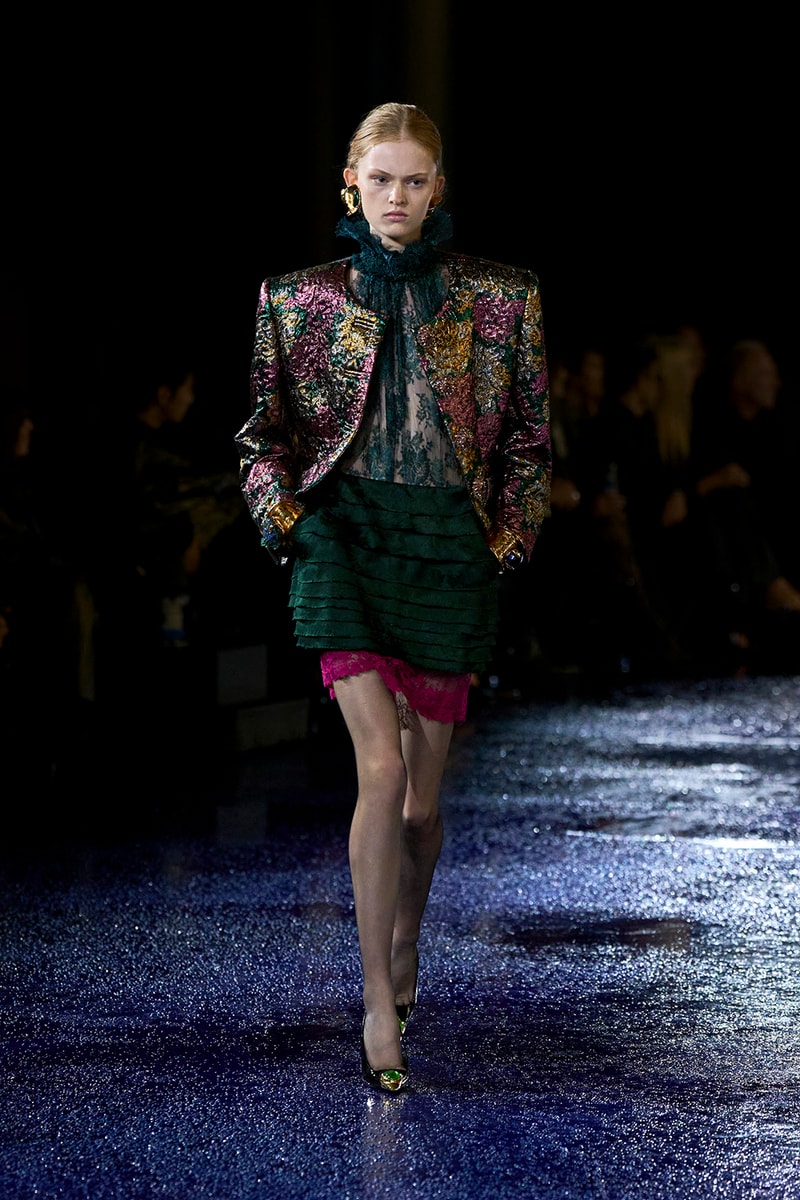 Saint Laurent 2025 夏季女裝系列大秀正式登場